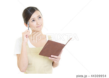 悩む主婦 悩む主婦 44309954