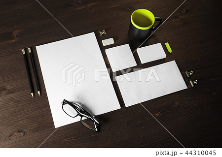 Blank corporate stationery 44310045