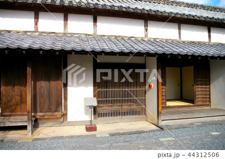 旧厚狭毛利家萩屋敷長屋 44312506