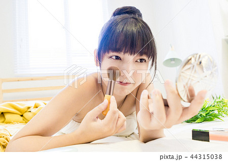 女性 女の人 女 44315038