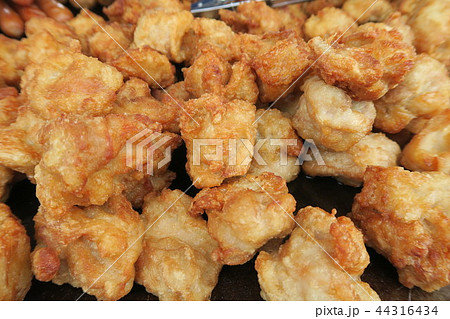 鶏のから揚げ 44316434
