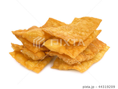 Thai fried wonton isolated on white background Thai fried wonton isolated on white background 44319209