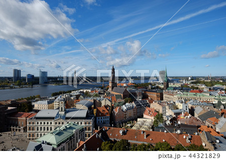 リガ歴史地区 44321829