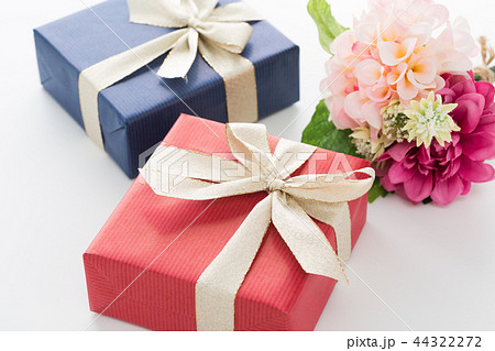 プレゼント 44322272