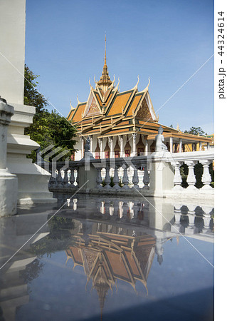 CAMBODIA PHNOM PENH ROYAL PALACE SILVER PAGODA 44324614