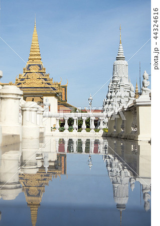 CAMBODIA PHNOM PENH ROYAL PALACE SILVER PAGODA 44324616
