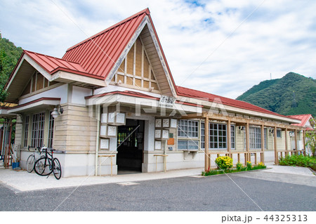 吉ヶ原駅舎1 44325313