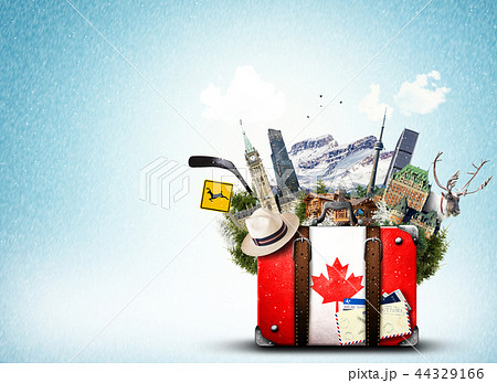 Canada, retro suitcase with hat and canadian 44329166