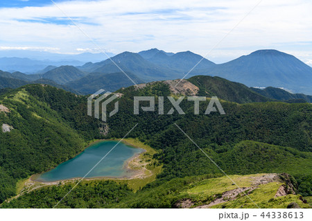 日光白根山から見た五色沼 44338613