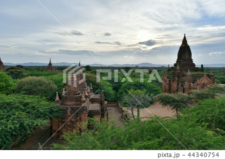 Bagan View 44340754