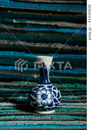Old vintage vase China ware, Chinese porcelain Old vintage vase China ware, Chinese porcelain 44340926