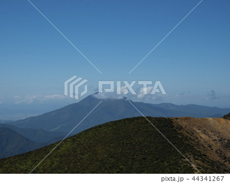安達太良山から見える磐梯山 44341267