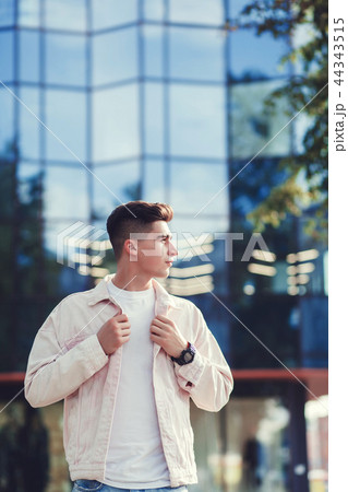casual young man 44343515