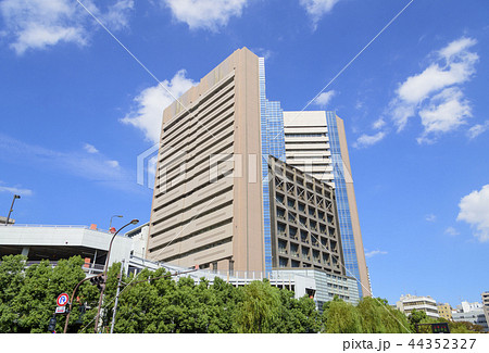 国立がん研究センター中央病院の外観（東京都中央区） 44352327