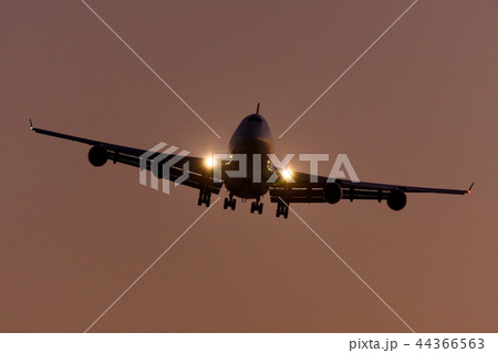 ボーイング747　正面 44366563