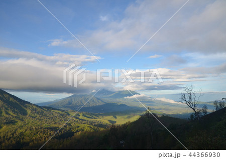 イジェン火山からの風景 イジェン火山からの風景 44366930