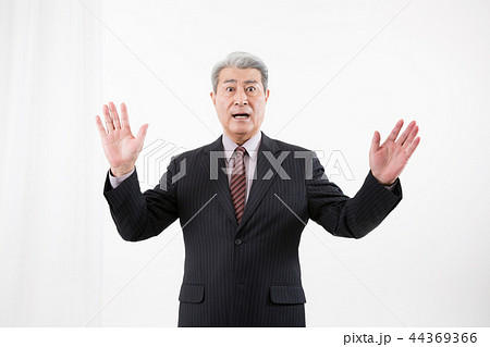 高齢者 老人 男性 44369366