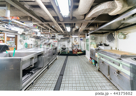 巡視船の厨房 44375602
