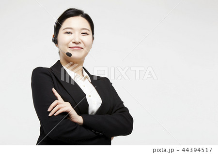 テレマーケティング 社会人 女性 44394517