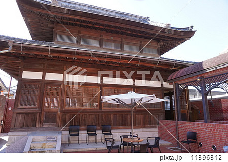 岡山県津山市にある観光スポット「旧洋学資料館」：木造棟の裏側 44396342