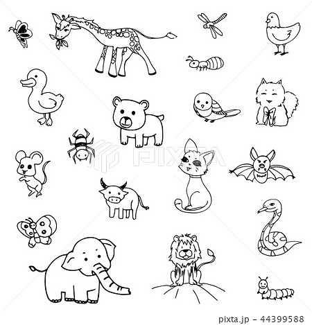 Freehand drawing outline doodle animal vector set 44399588