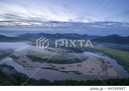 霧 雲 韓国 44399987