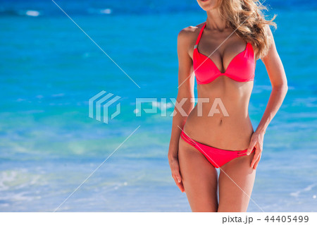 Pretty girl at the beach Pretty girl at the beach 44405499
