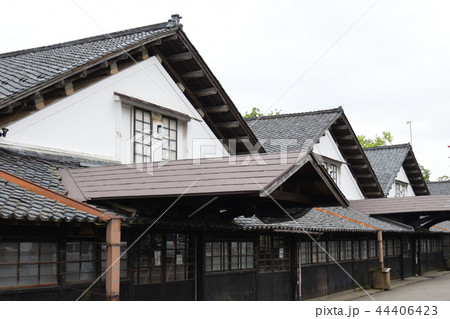 山居倉庫 44406423