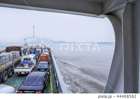 自動車 カーフェリー 旅客船 44408562