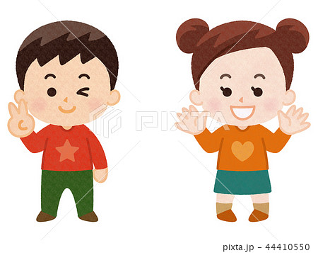 男の子と女の子 秋服のイラスト素材