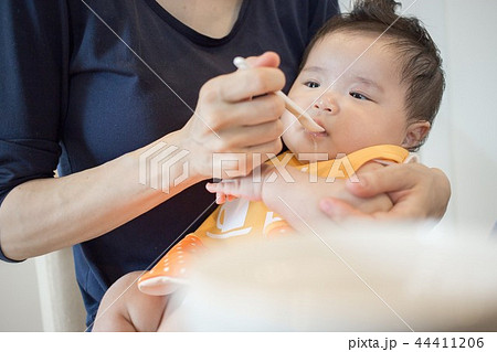 離乳食 離乳食 44411206