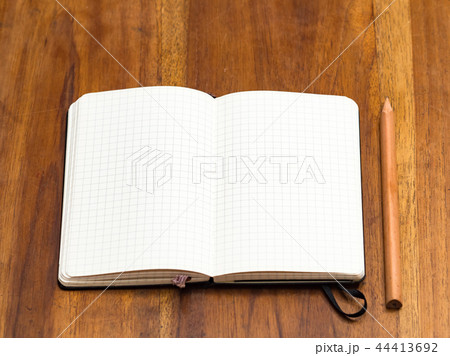 余白 ブランク うつろ 44413692