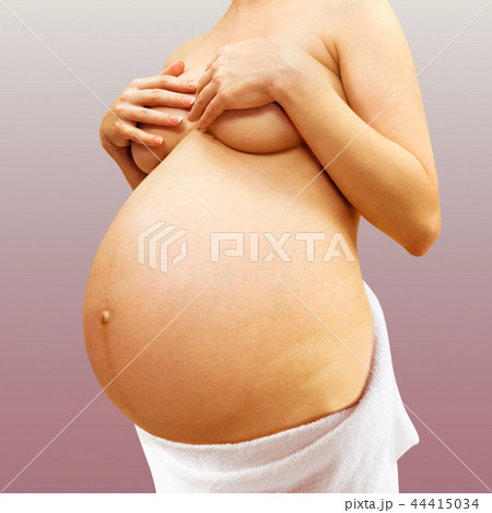 part of pregnant woman 44415034