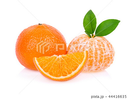 mandarin orange isolated on white background 44416635
