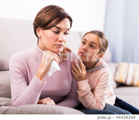 Daughter asks for forgiveness 44426268