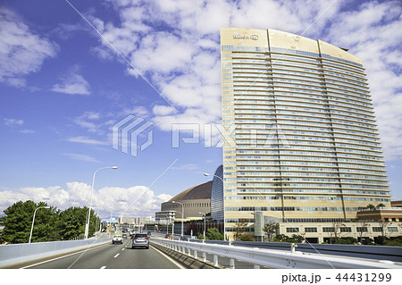 福岡都市高速走行中 ヒルトン福岡シーホークホテルとヤフオク!ドーム 44431299