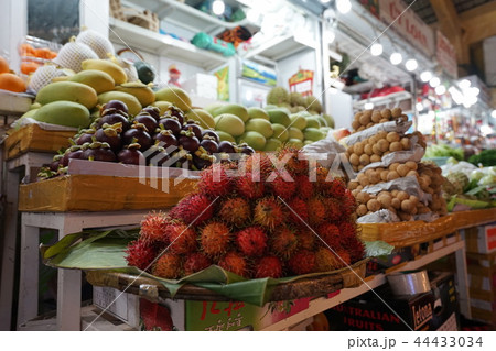 Market - Ho Chi Minh (Vietnam) Market - Ho Chi Minh (Vietnam) 44433034