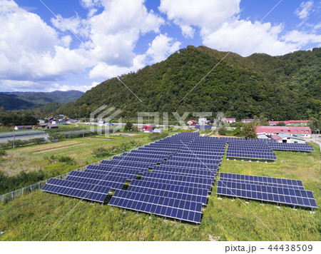 太陽光発電(空撮) 太陽光発電(空撮) 44438509