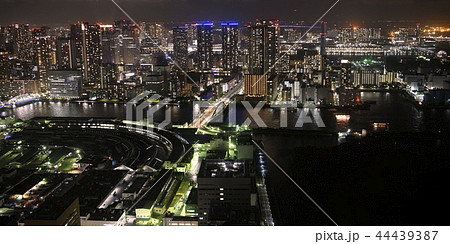 日本の東京都市景観  築地市場・83年の歴史に幕、6日営業終了。右奥は、豊洲市場＝10月6日撮影 44439387