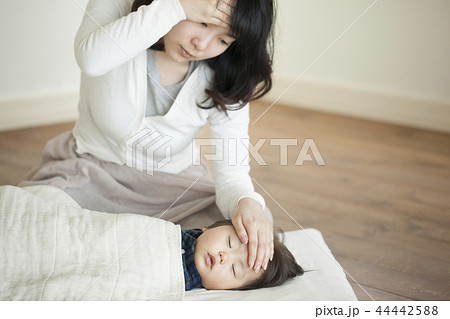 赤ちゃん 熱 赤ちゃん 熱 44442588