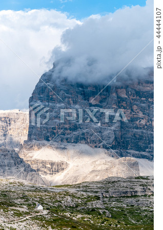 Mountain Peaks of the Tre Cime Natural Park Mountain Peaks of the Tre Cime Natural Park 44444107