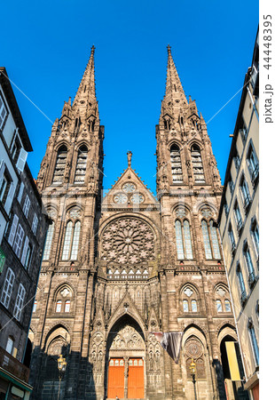 Cathedral of Our Lady of the Assumption of Clermont-Ferrand 44448395