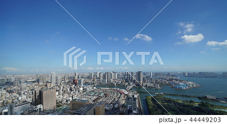 日本の東京都市景観  築地市場・83年の歴史に幕、6日営業終了。右奥付近に豊洲市場＝10月6日撮影 44449203