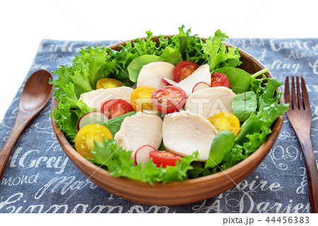 チキンサラダの素材写真 44456383