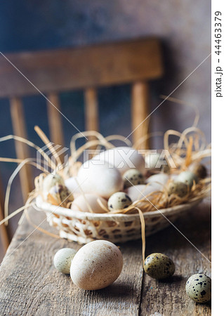 Chicken, quail and turkey eggs 44463379