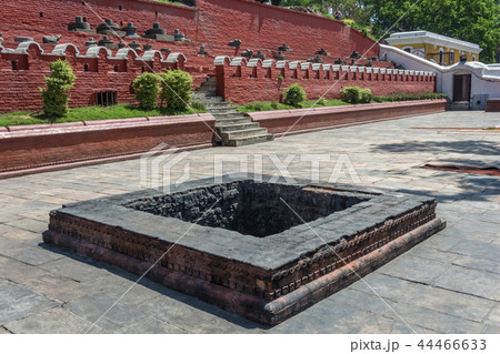 Square stone pit, covered in black soot 44466633