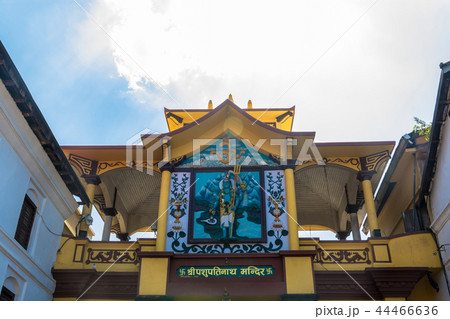 Panels above the main entrance to Pashupatinath Panels above the main entrance to Pashupatinath 44466636