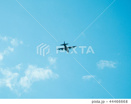 空　飛行機　雲 44466668