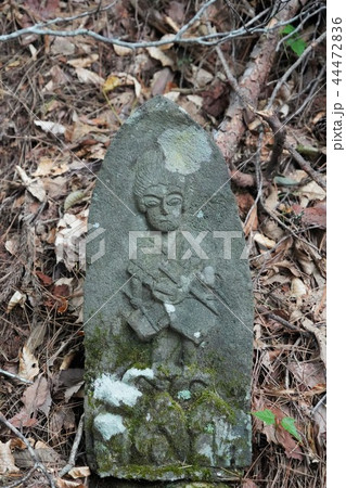 修那羅山（安宮神社）神石仏 44472836