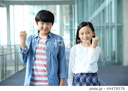 小学生男女 小学生男女 44478376